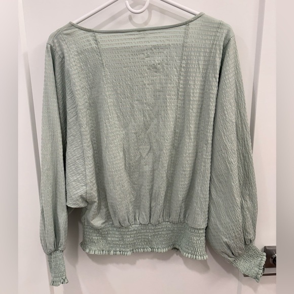 Anthropologie Rebecca Long Sleeve Smocked Waist Peasant Top Mint Green Size S - Picture 7 of 12